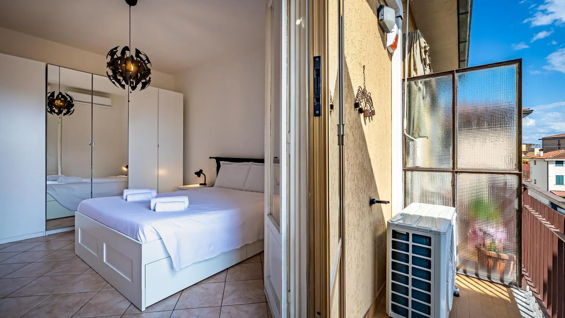 Yd Garella Appartement Prato  Italië