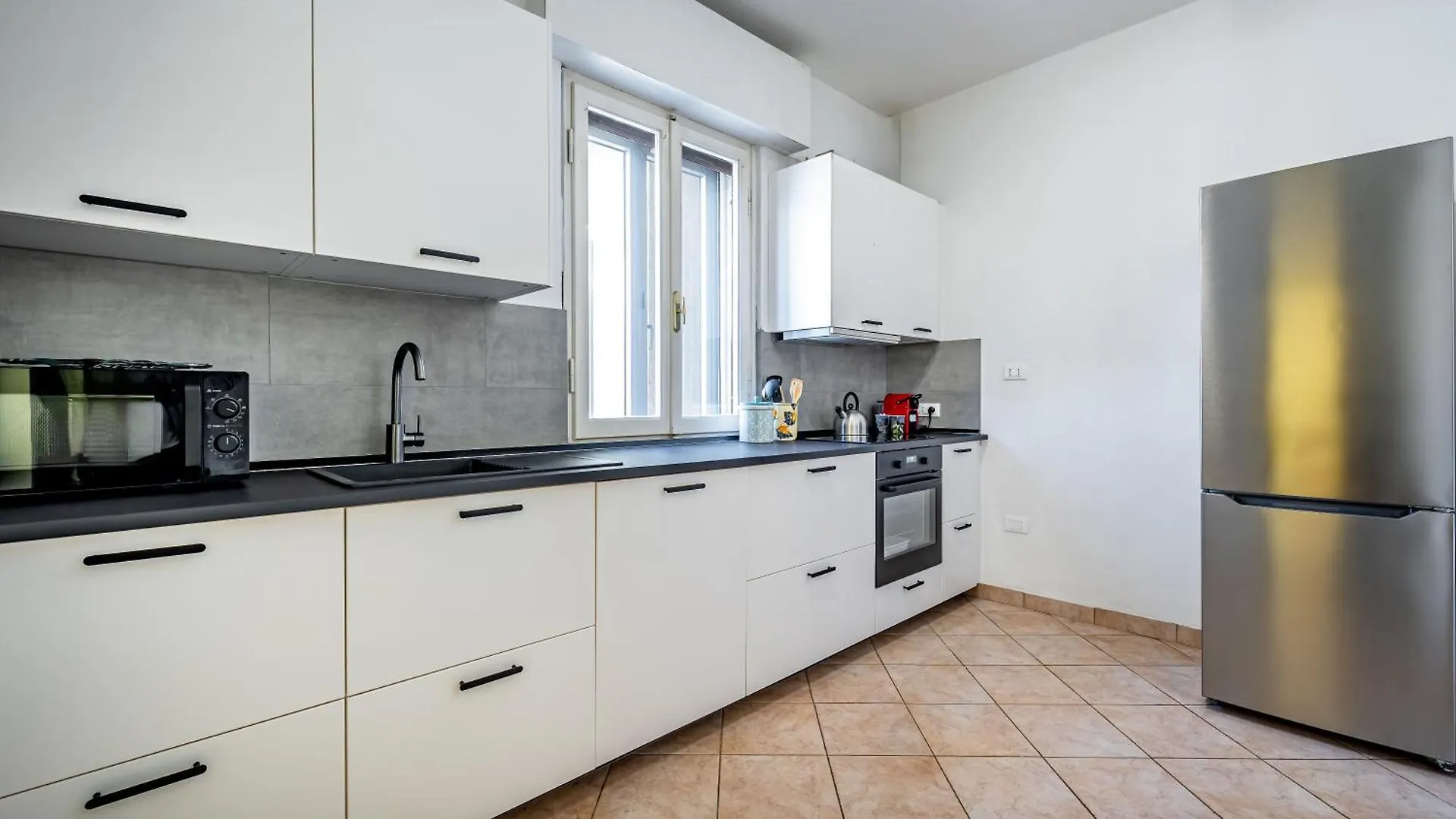 Yd Garella Appartement Prato  0*, Prato (Prato) Italië